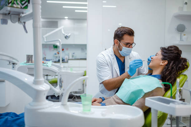 Best Periodontal (Gum) Disease Treatment  in Las Lomas, TX